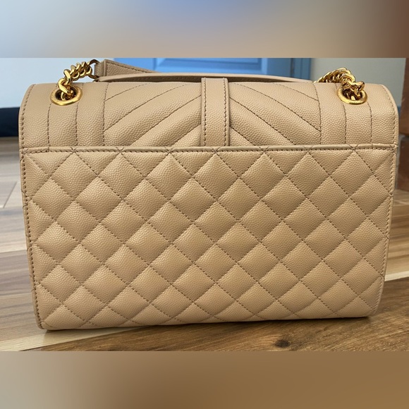 Sold - Picture 4 of 16